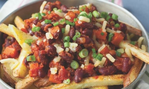 8 Comfort Food Recipes To Restore Your Faith In The World veggie chilli fries